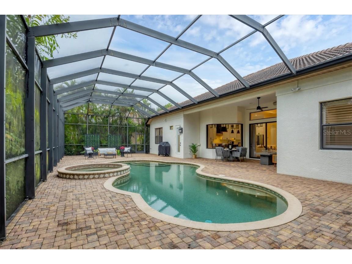 7024 Brier Creek Court Lakewood Ranch FL 34202 A4664518 image38