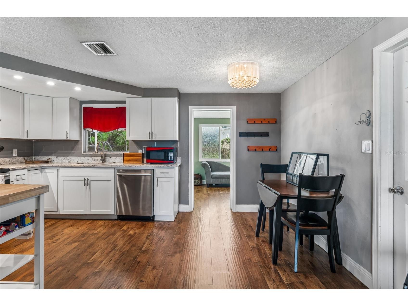7024 Fox Hollow Drive Port Richey FL 34668 W7886257 image14