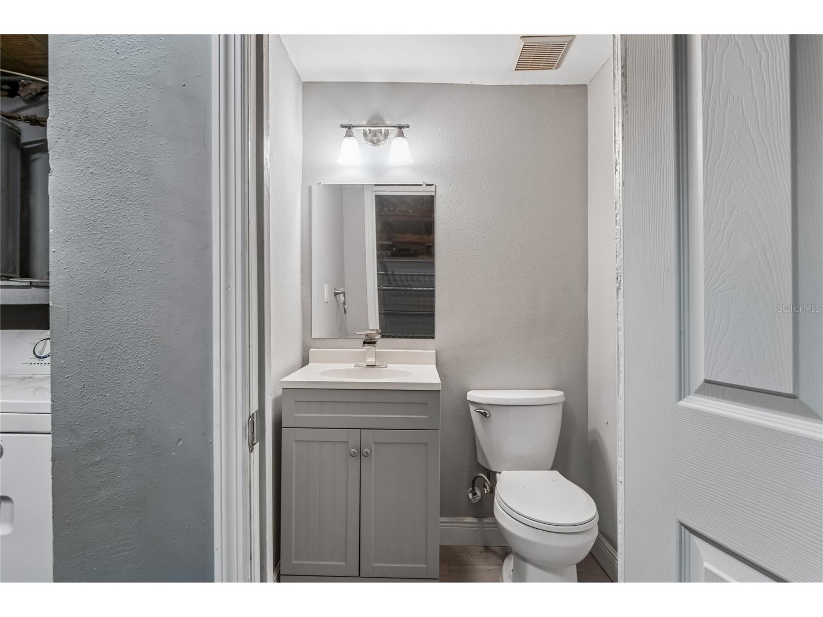 7024 Fox Hollow Drive Port Richey FL 34668 W7886257 image30