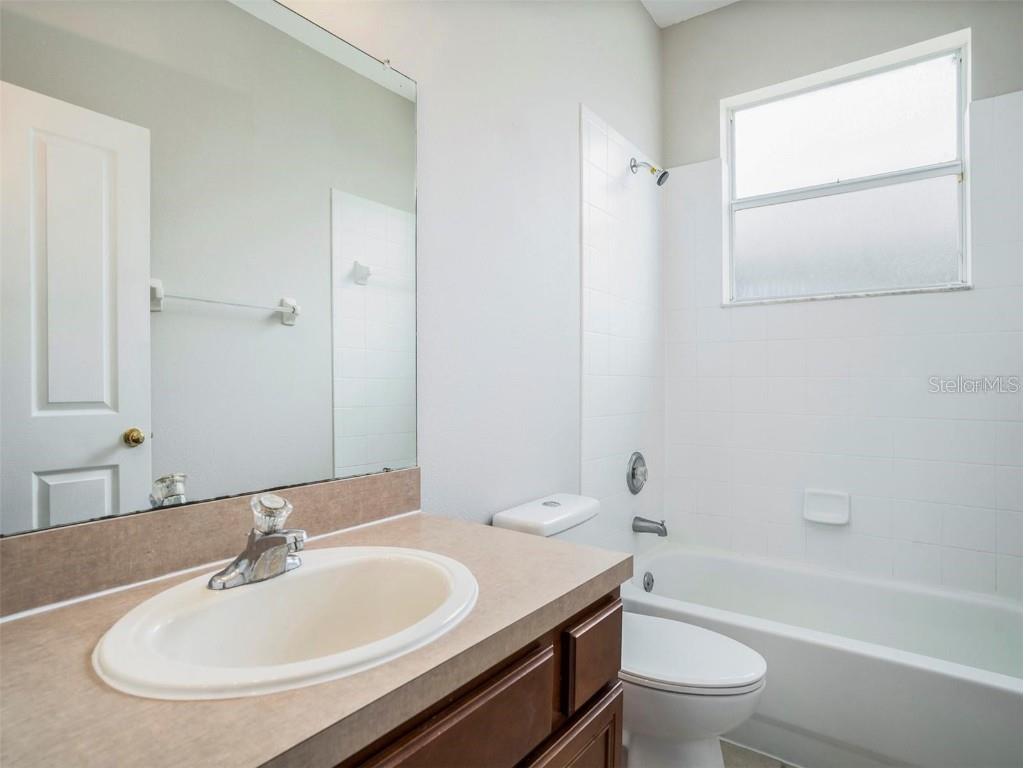 7024 Monarch Park Drive Apollo Beach FL 33572 TB8448306 image4