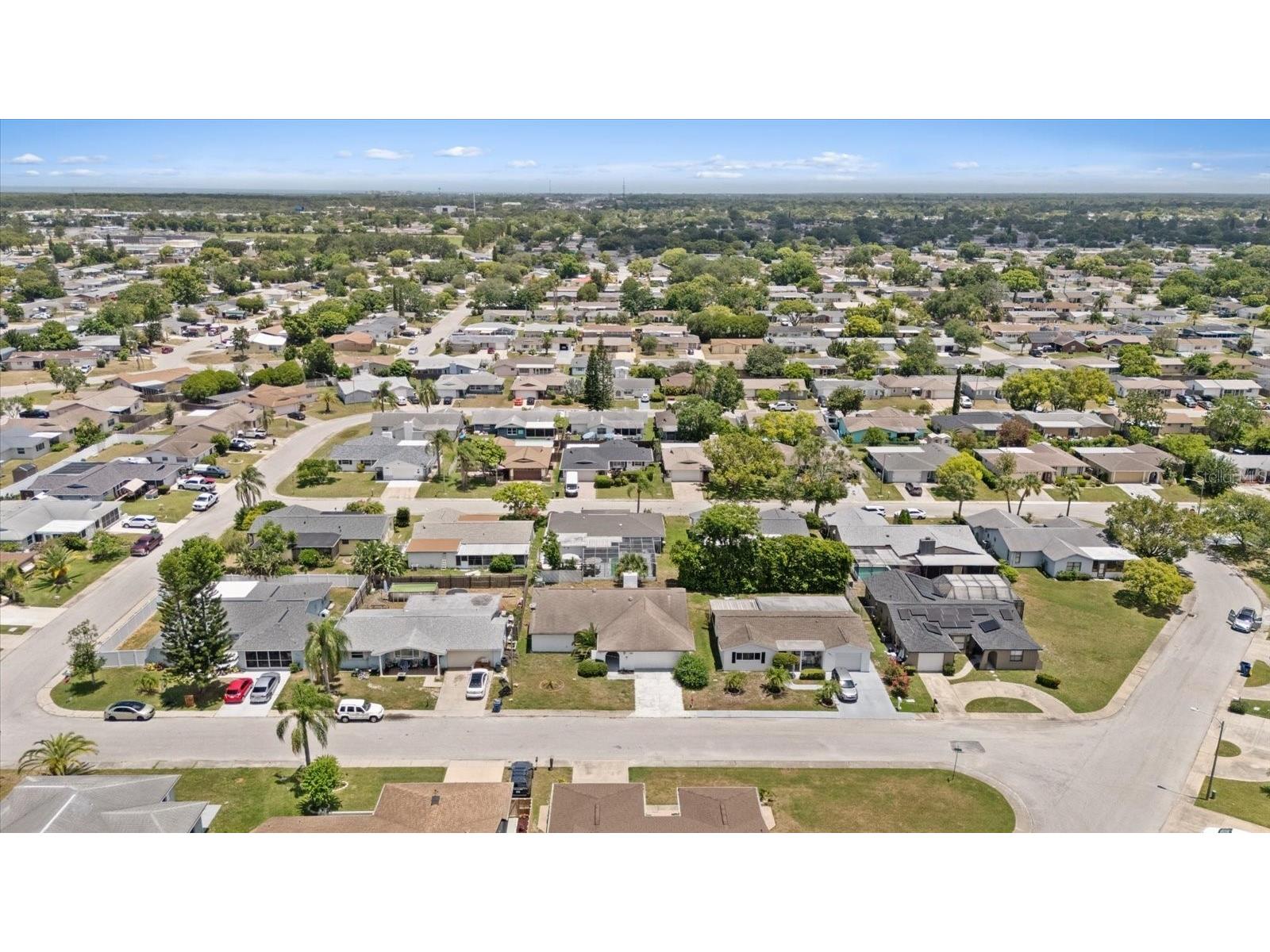 7025 Kingsway Drive Port Richey FL 34668 TB8521734 image16