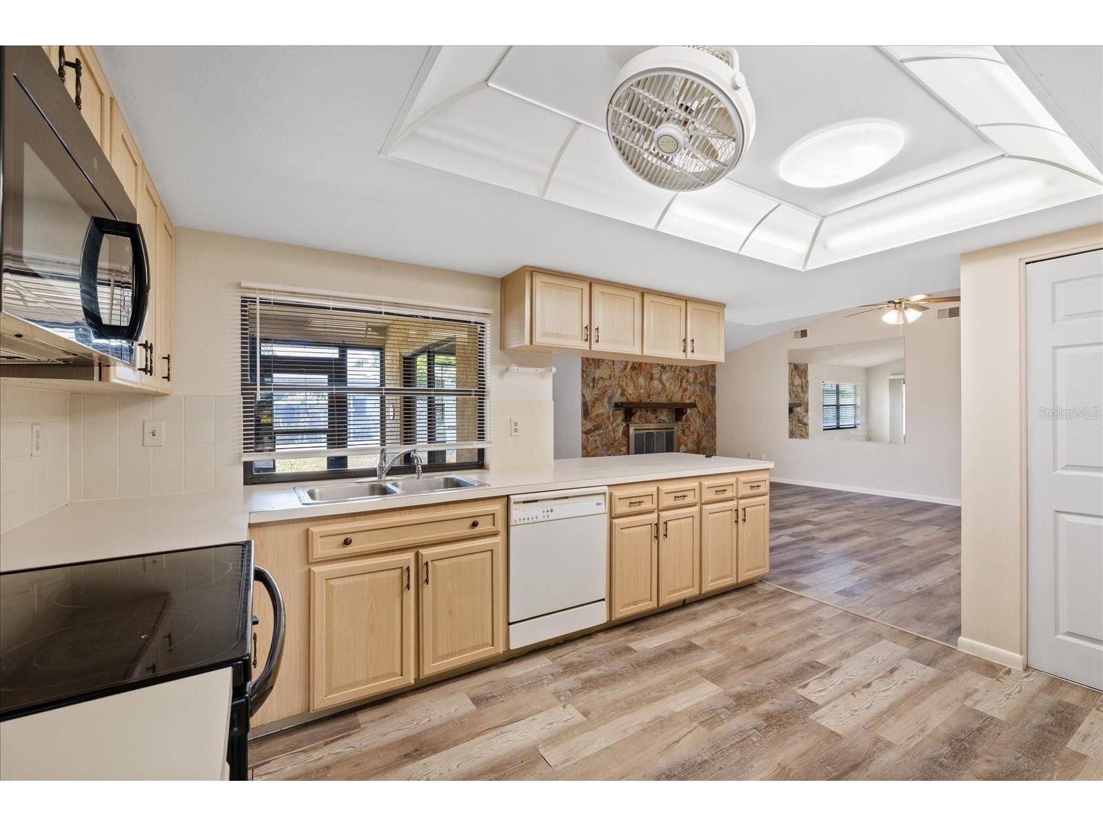 7025 Kingsway Drive Port Richey FL 34668 TB8521734 image28