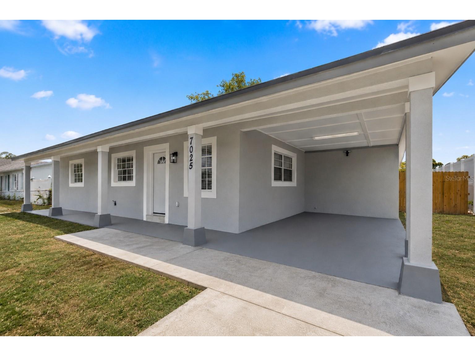 7025 Parliament Drive Tampa FL 33619 TB8507289 image2