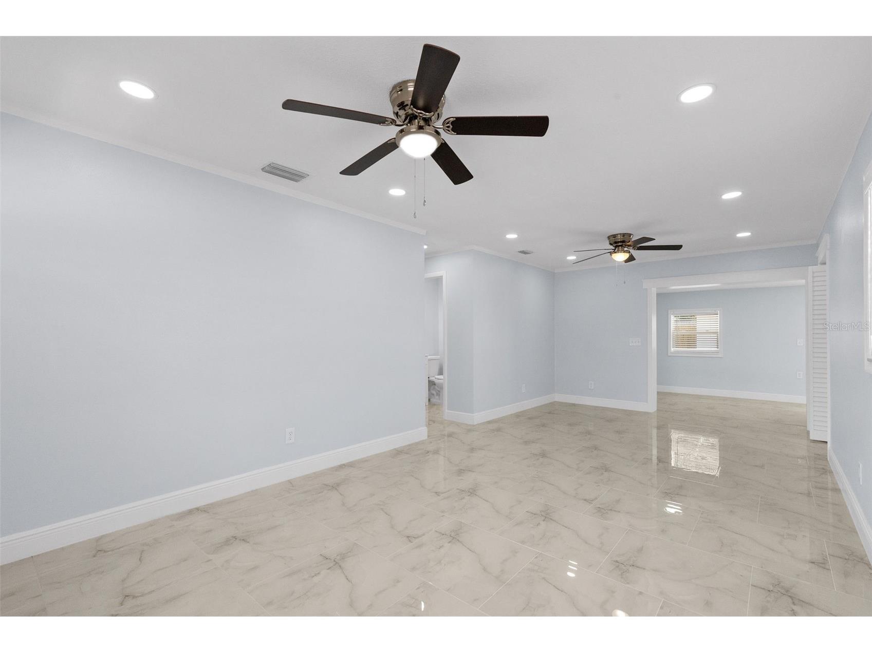 7025 Parliament Drive Tampa FL 33619 TB8507289 image4