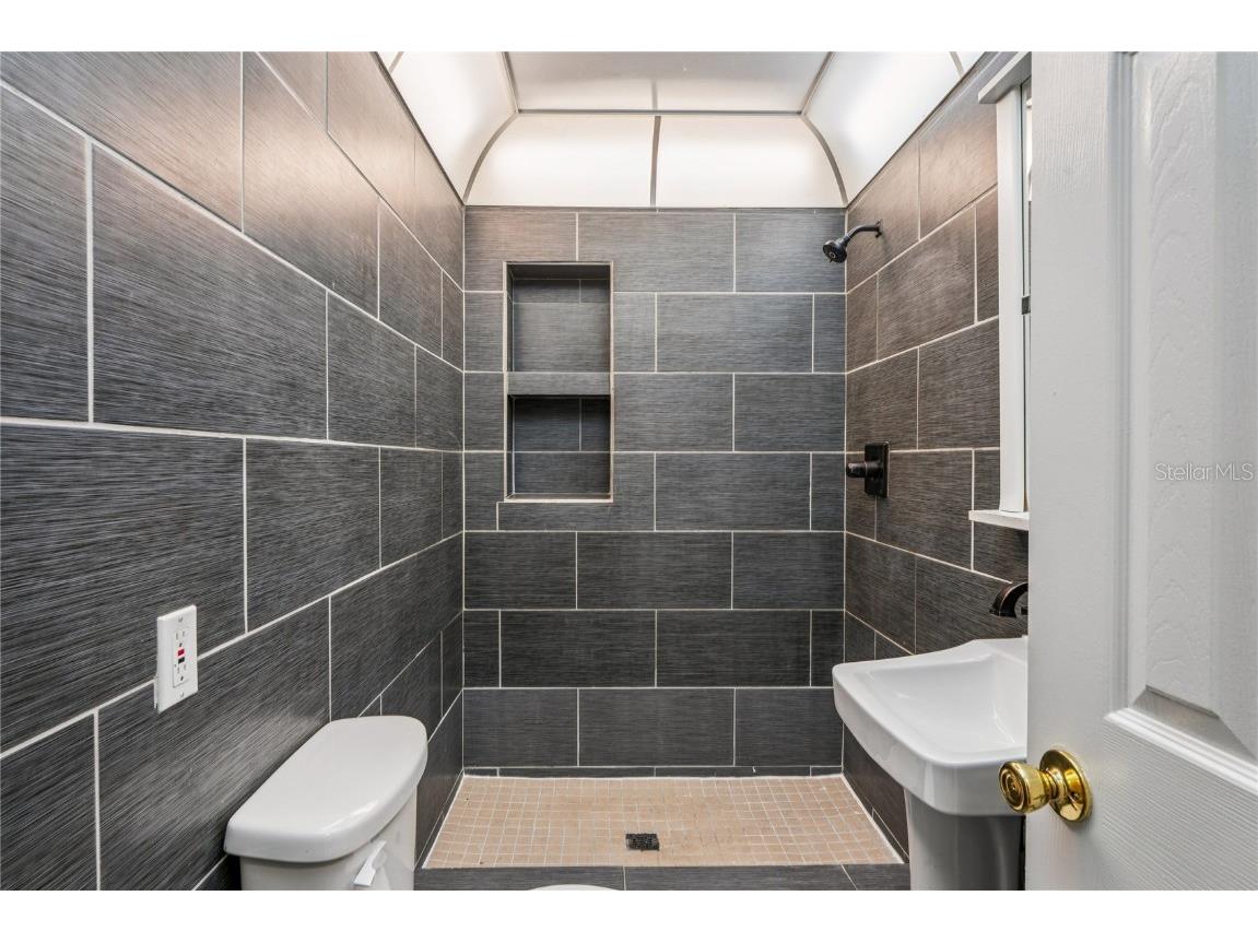 7025 Ponderosa Drive Tampa FL 33637 TB8451030 image17