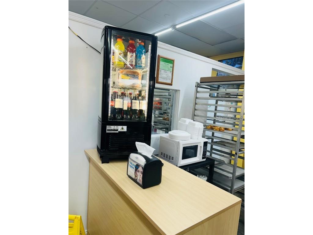 7026 W Hillsborough Avenue Tampa FL 33634 W7876154 image12