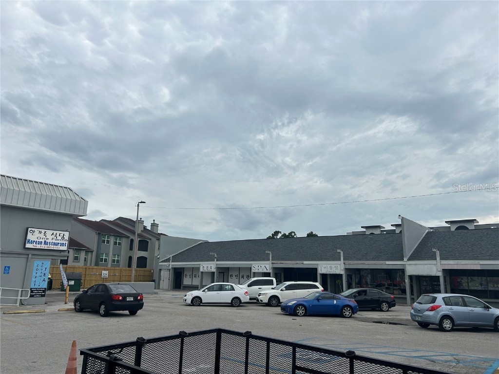 7026 W Hillsborough Avenue Tampa FL 33634 W7876154 image2