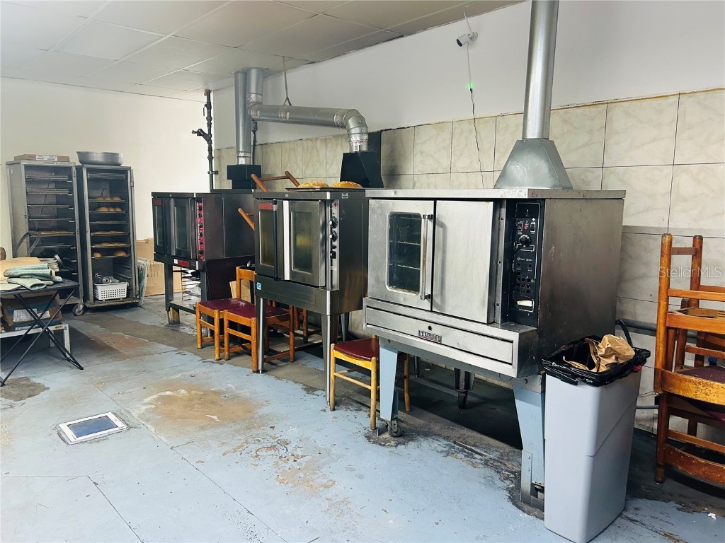 7026 W Hillsborough Avenue Tampa FL 33634 W7876154 image29