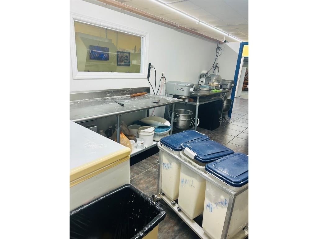 7026 W Hillsborough Avenue Tampa FL 33634 W7876154 image32