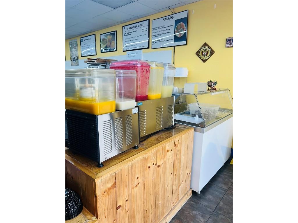 7026 W Hillsborough Avenue Tampa FL 33634 W7876154 image5