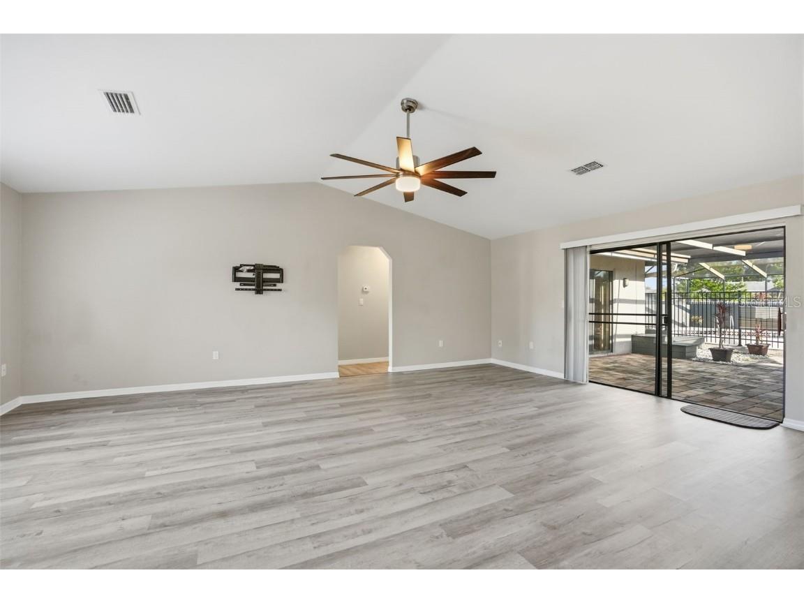 7026 Whitethorn Court Port Richey FL 34668 W7880981 image10