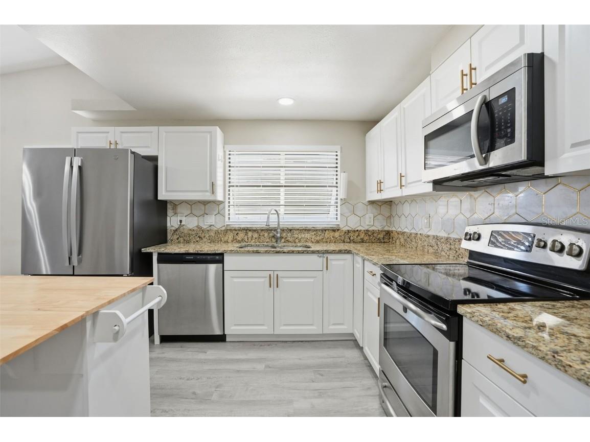 7026 Whitethorn Court Port Richey FL 34668 W7880981 image20