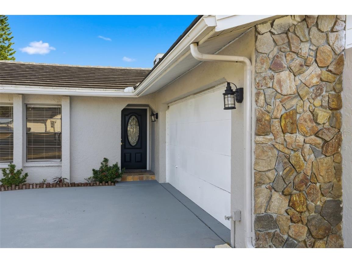 7026 Whitethorn Court Port Richey FL 34668 W7880981 image4