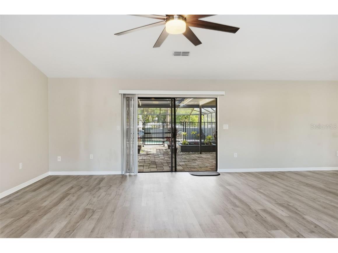 7026 Whitethorn Court Port Richey FL 34668 W7880981 image7