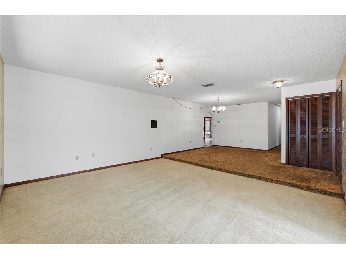 7026 Willow Run Loop Lakeland FL 33813 P4938944 image24