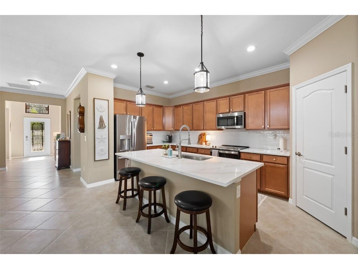 7027 Quiet Creek Drive Bradenton FL 34212 A4672124 image10