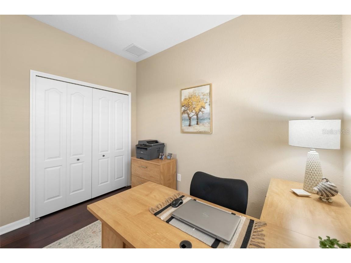 7027 Quiet Creek Drive Bradenton FL 34212 A4672124 image24