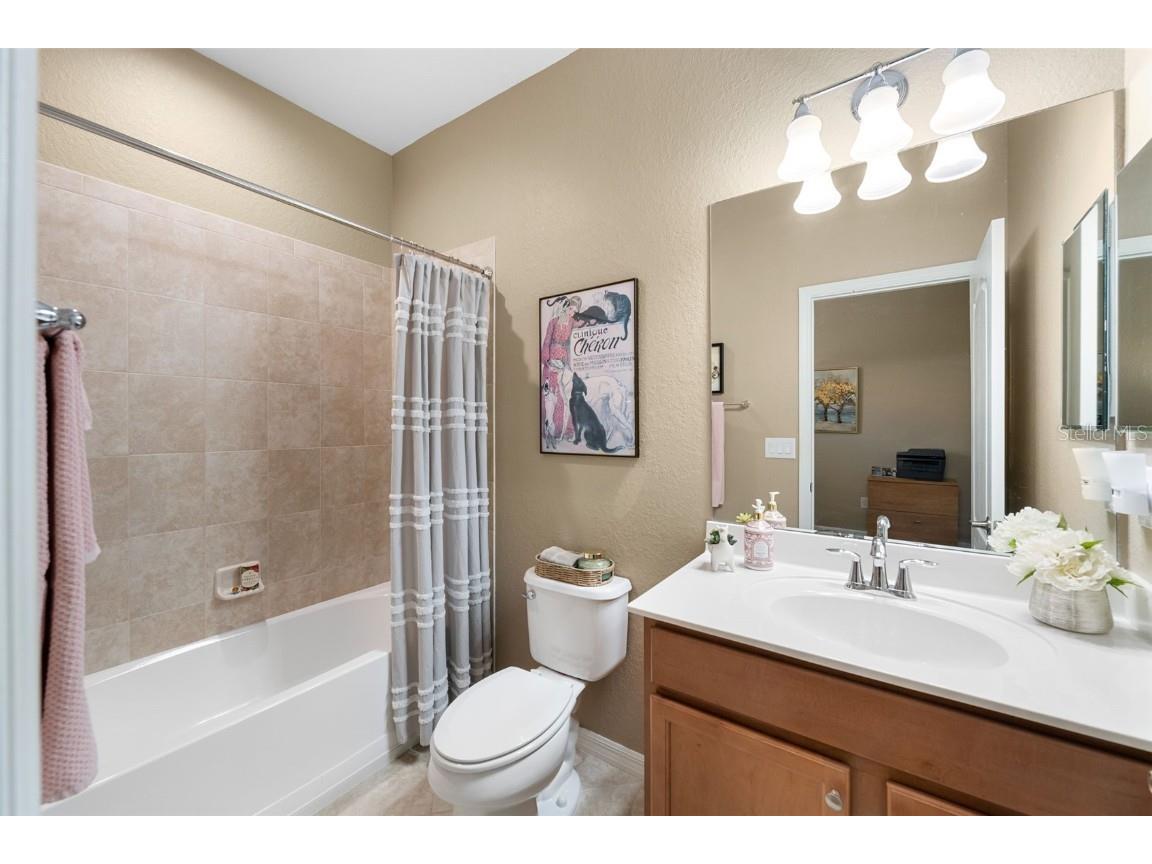 7027 Quiet Creek Drive Bradenton FL 34212 A4672124 image25