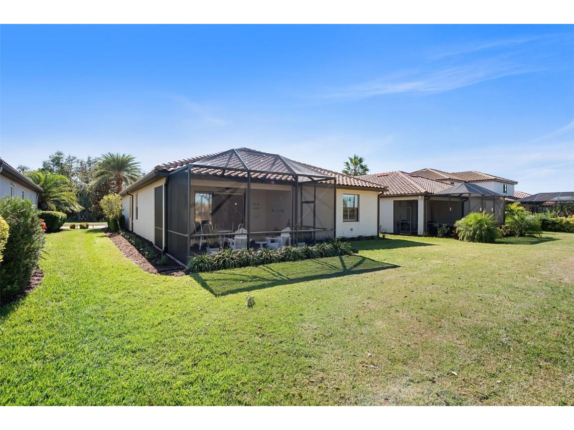 7027 Quiet Creek Drive Bradenton FL 34212 A4672124 image40