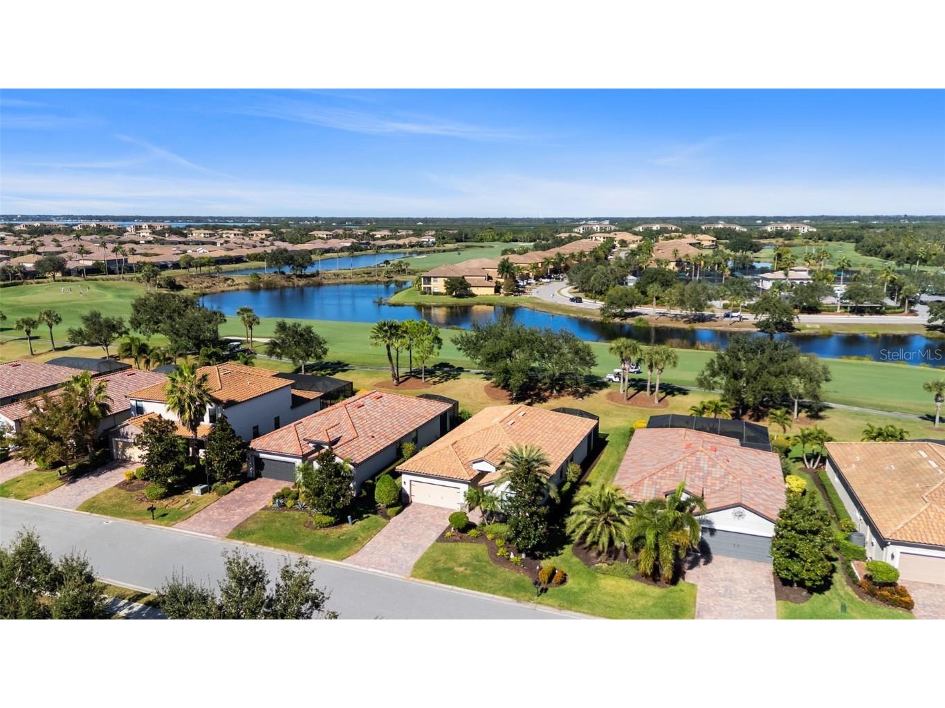 7027 Quiet Creek Drive Bradenton FL 34212 A4672124 image41