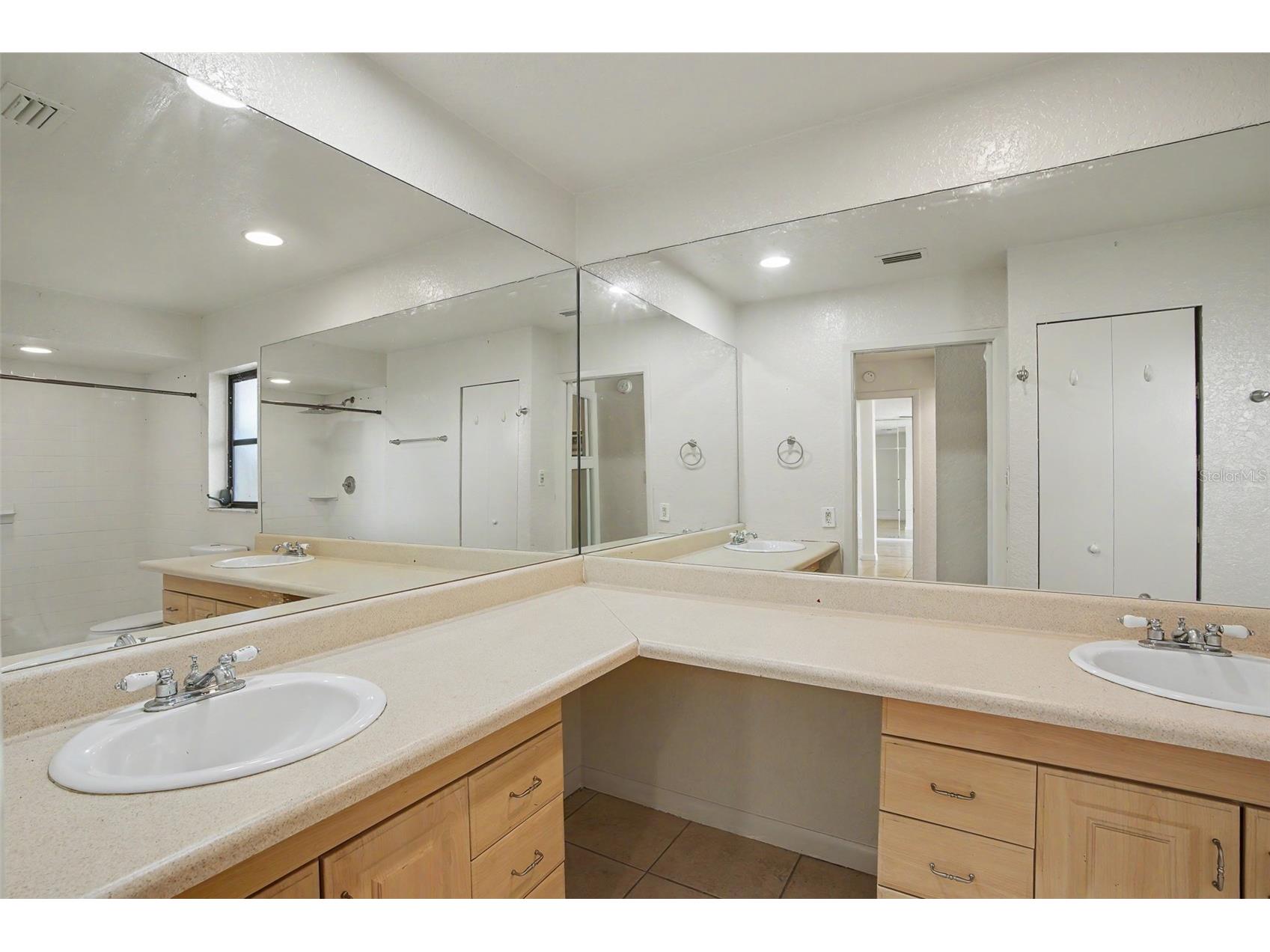 7028 Fernleaf Court Port Richey FL 34668 TB8507570 image12