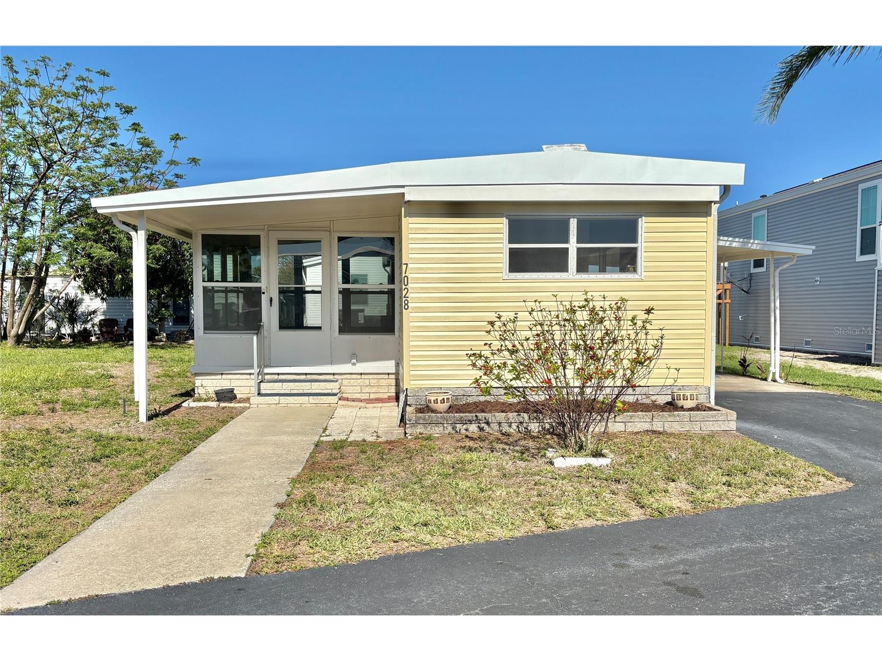 7028 Mount Jupiter Drive NE #601 Saint Petersburg FL 33702 - TAMPA BAY TB8503439 image17