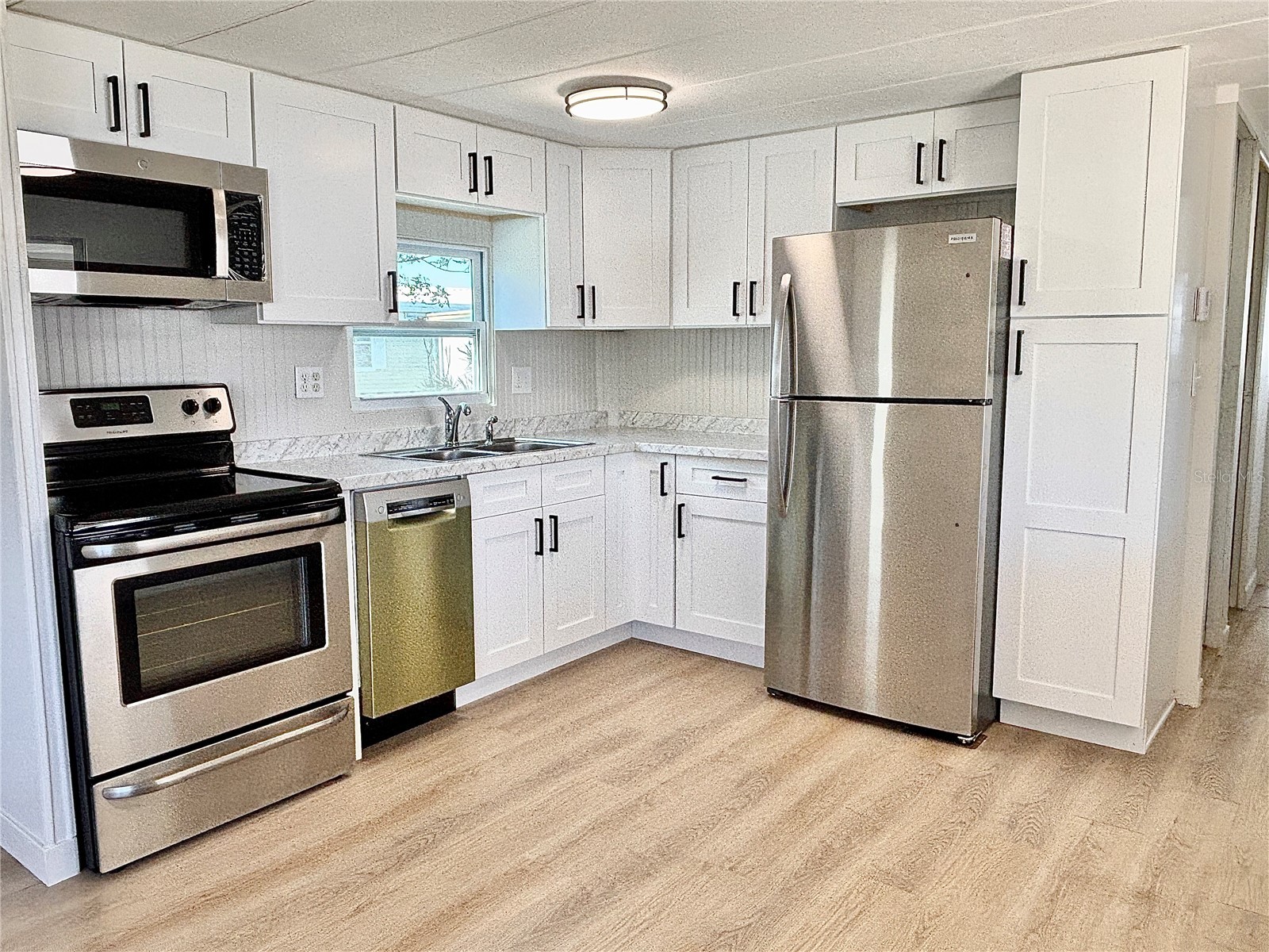 7028 Mount Jupiter Drive NE #601 Saint Petersburg FL 33702 - TAMPA BAY TB8503439 image3