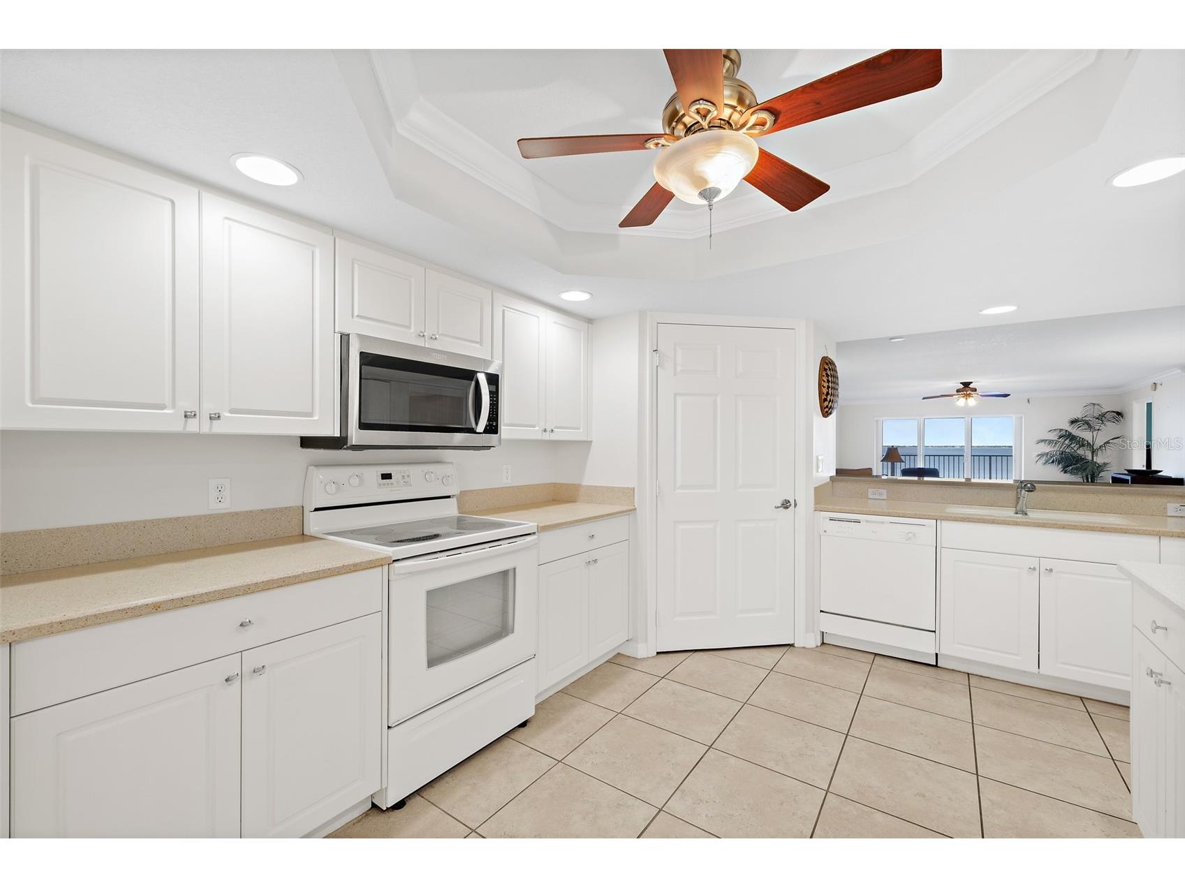7028 Sevilla Court #202 Cape Canaveral FL 32920 - BANANA RIVER O6408696 image10
