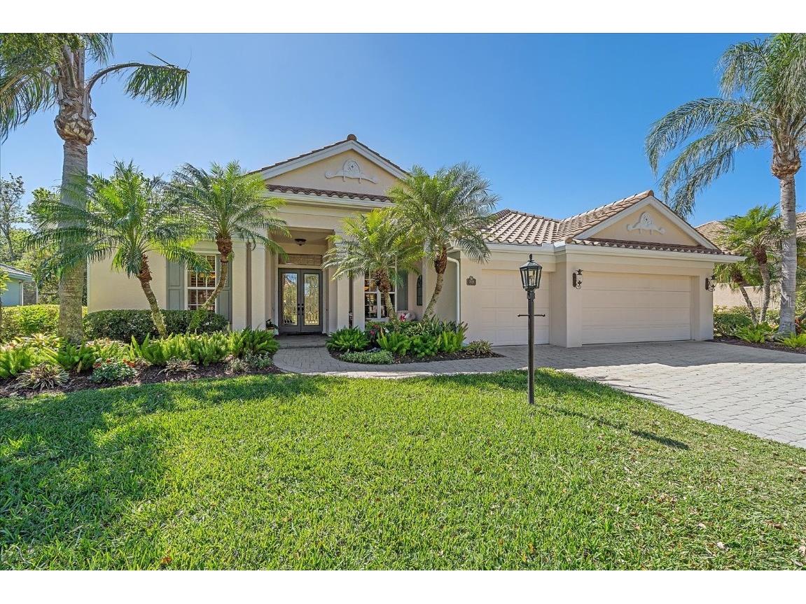 7028 Treymore Court Sarasota FL 34243 A4644001 image1