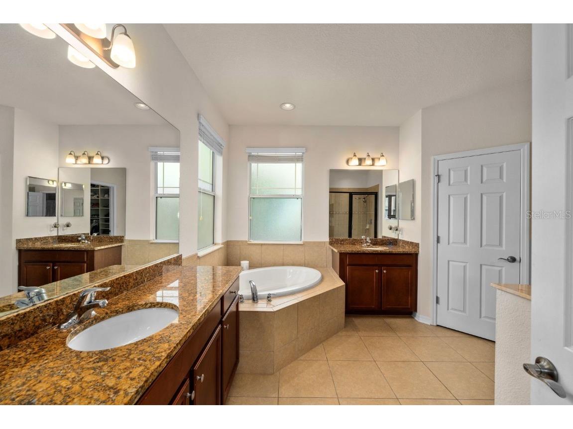 7029 Dowling Mill Circle Tampa FL 33625 TB8445821 image18