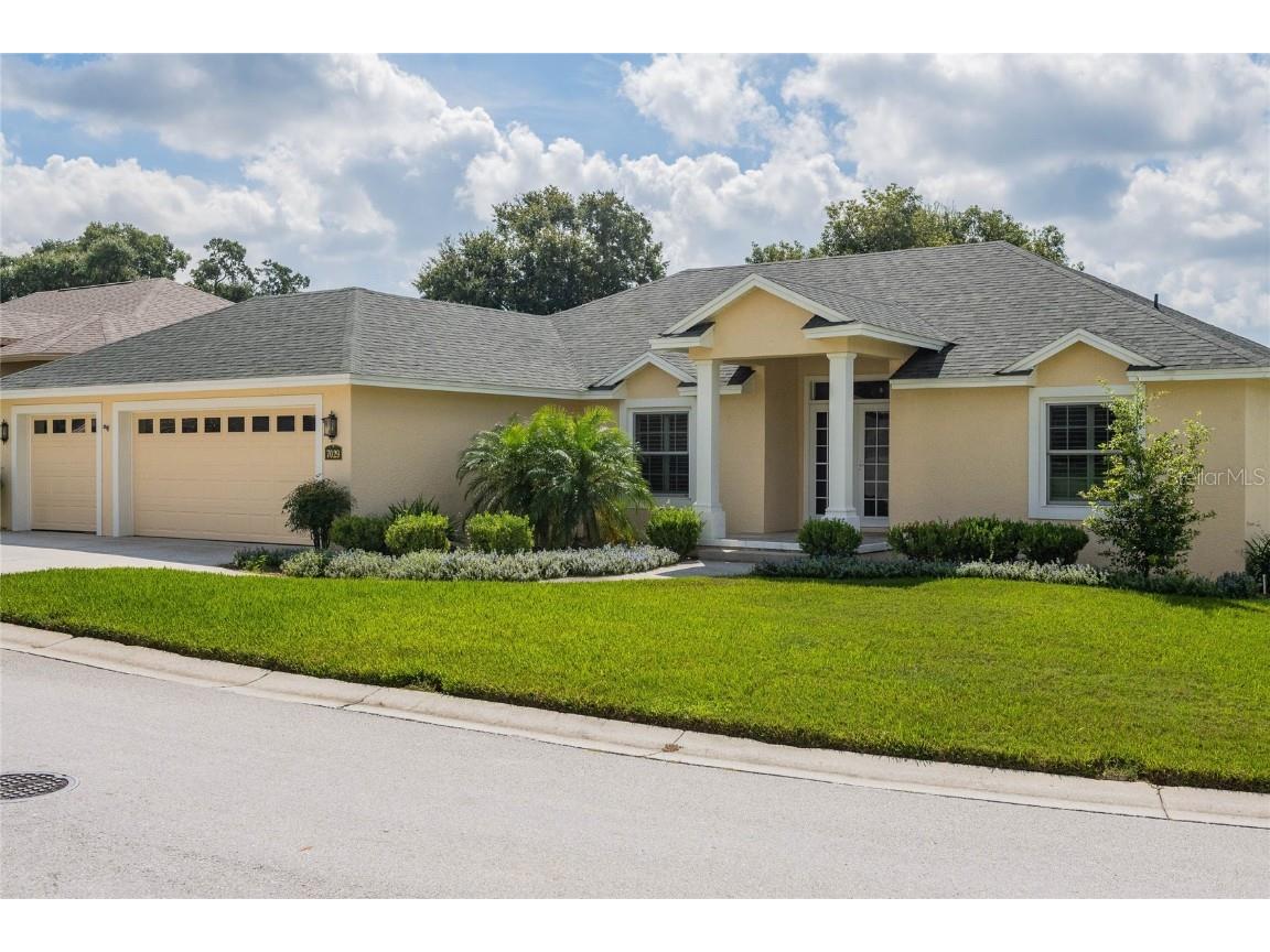 7029 Remington Oaks Loop Lakeland FL 33810 L4947866 image1