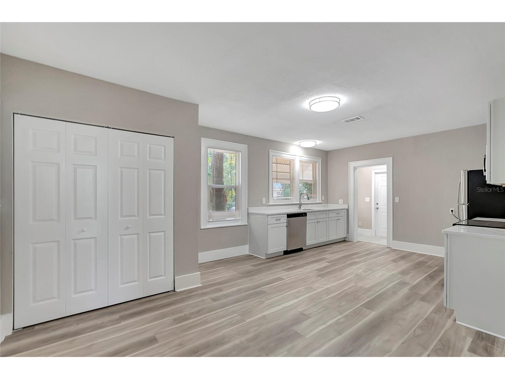 703 16th Avenue NW Largo FL 33770 TB8523547 image15