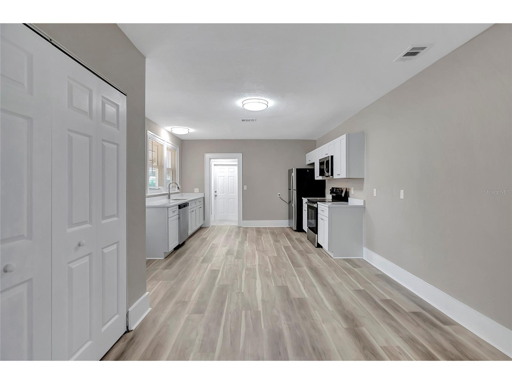 703 16th Avenue NW Largo FL 33770 TB8523547 image16