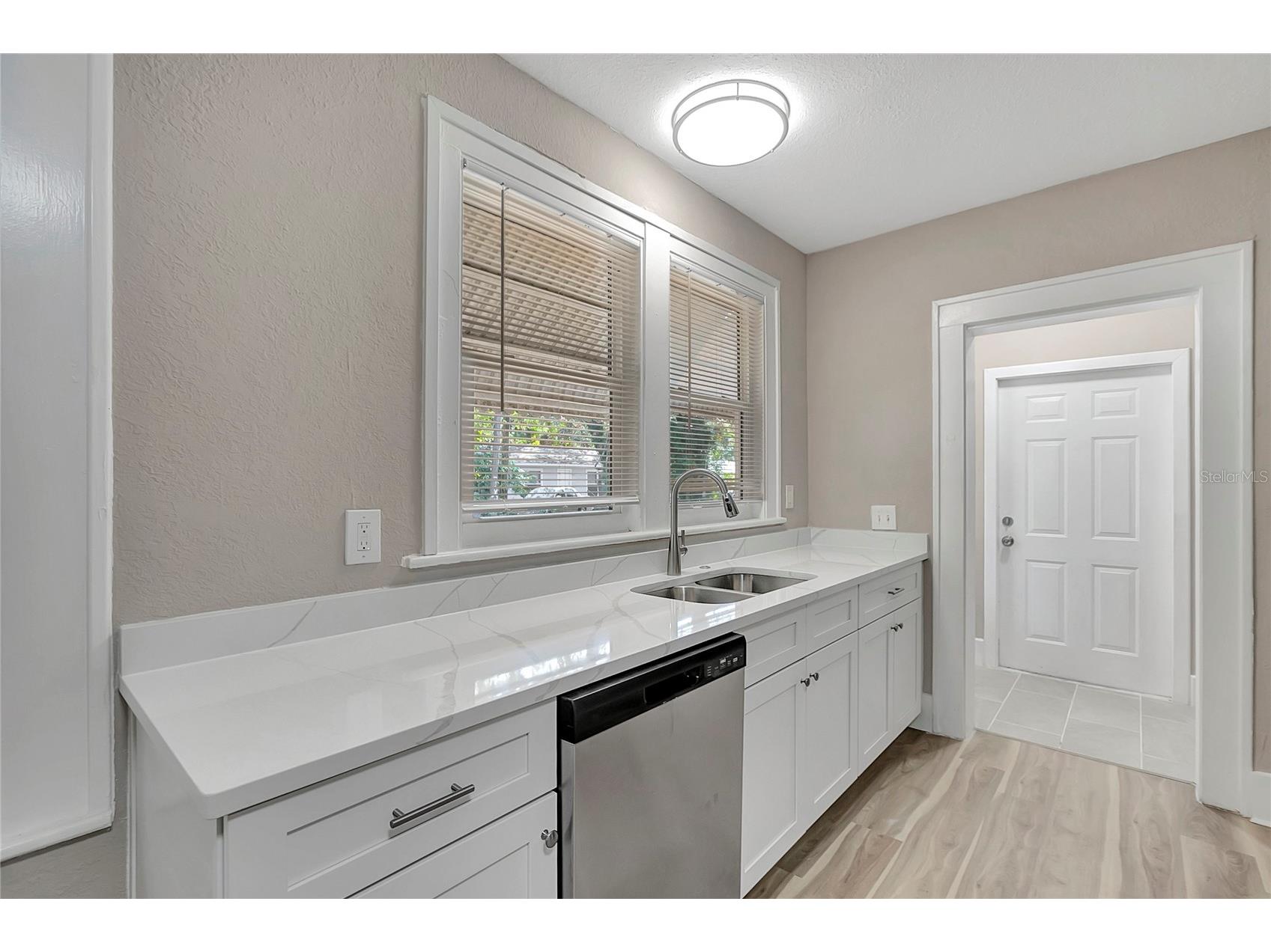 703 16th Avenue NW Largo FL 33770 TB8523547 image19