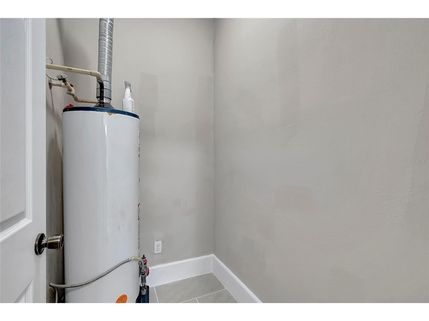 703 16th Avenue NW Largo FL 33770 TB8523547 image34