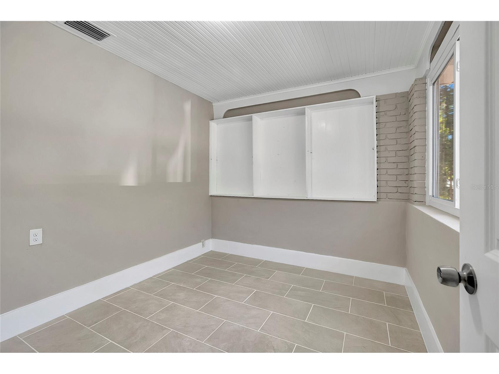 703 16th Avenue NW Largo FL 33770 TB8523547 image9