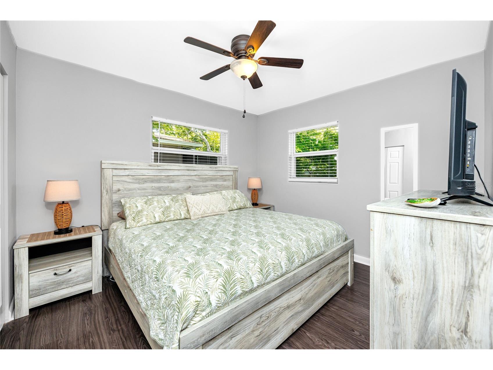 703 24th Street SW Largo FL 33770 TB8531812 image21