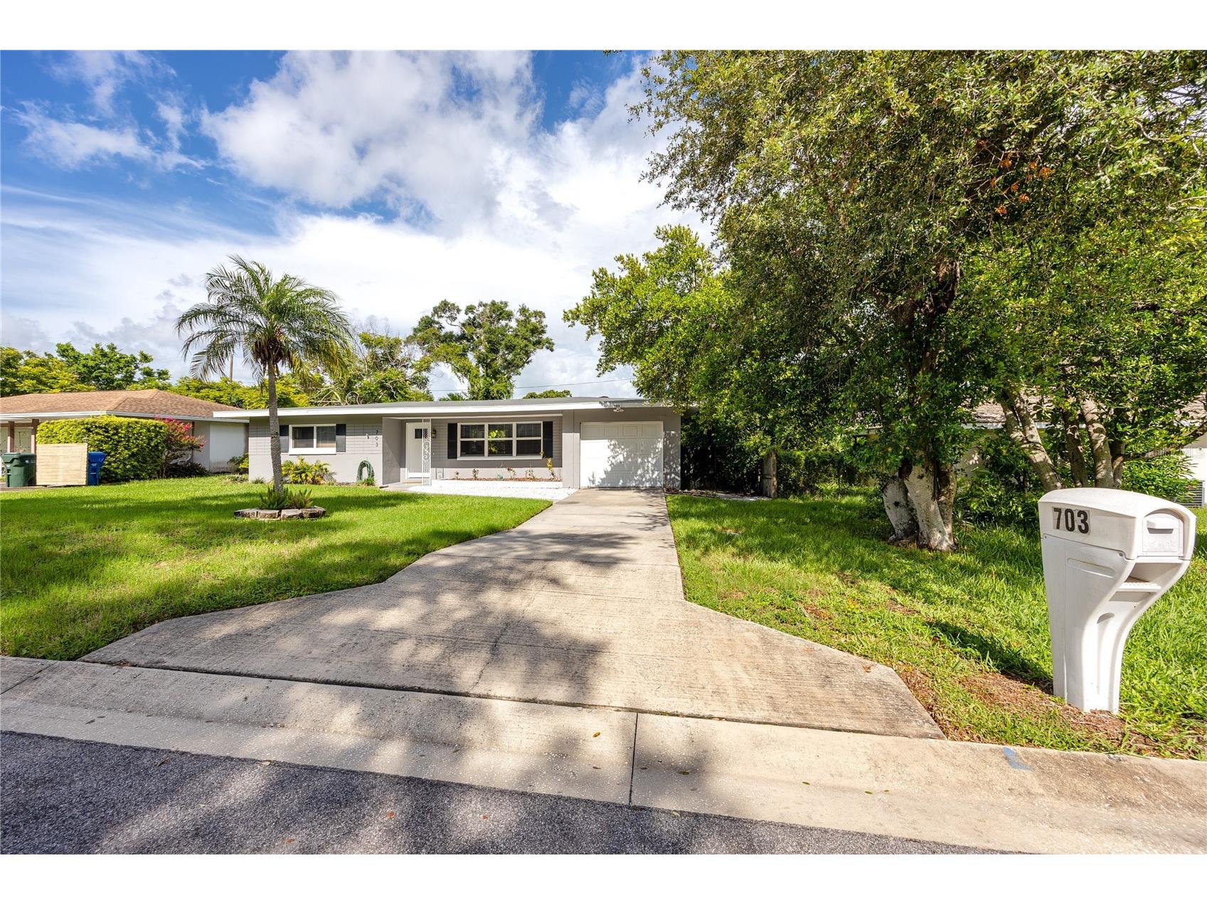 703 24th Street SW Largo FL 33770 TB8531812 image3