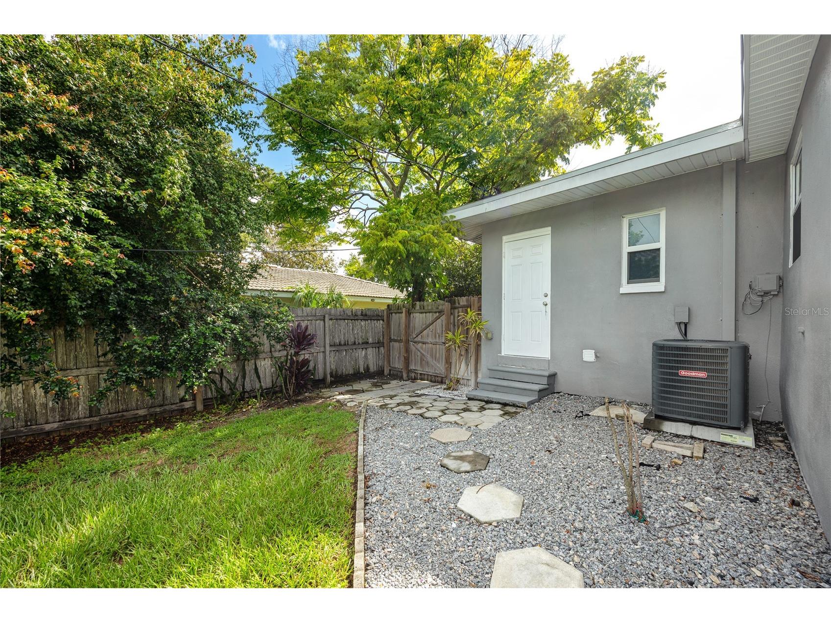 703 24th Street SW Largo FL 33770 TB8531812 image32