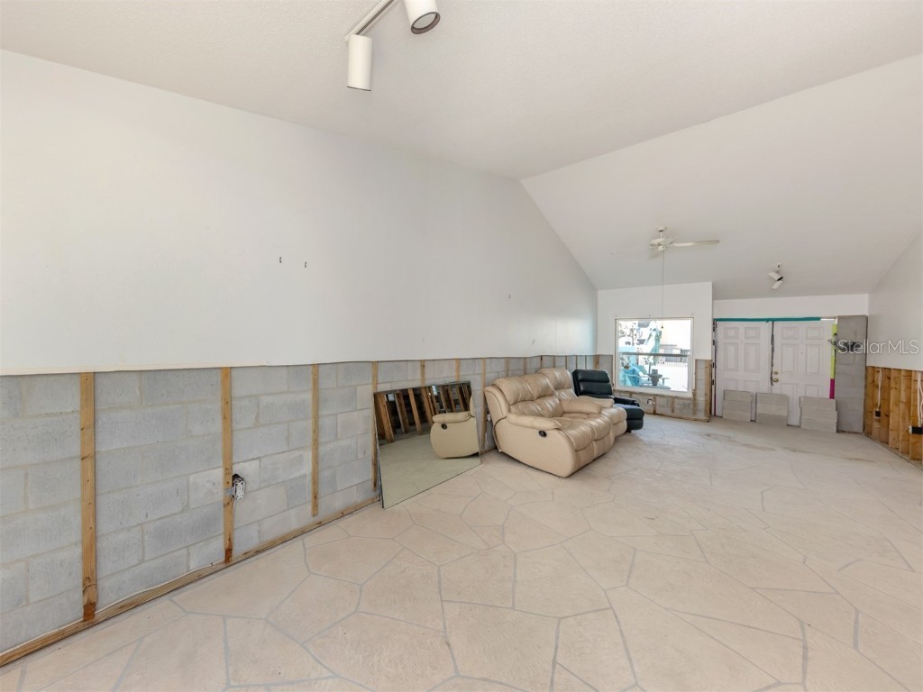 703 & 705 Golden Beach Boulevard Venice FL 34285 N6138338 image23