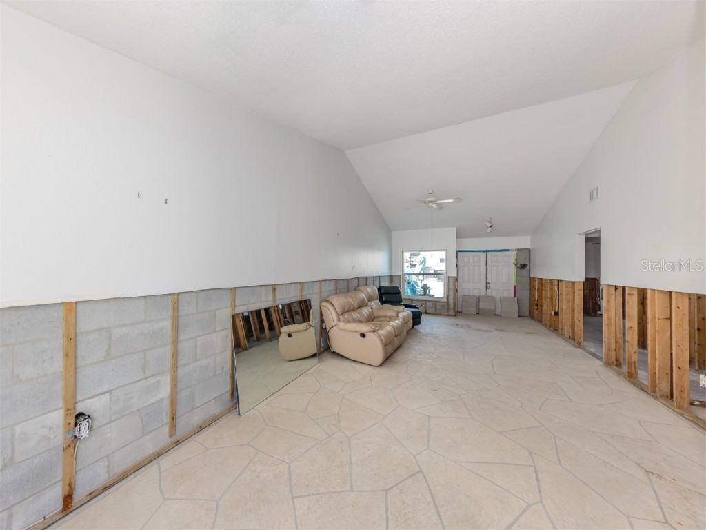 703 & 705 Golden Beach Boulevard Venice FL 34285 N6138338 image24