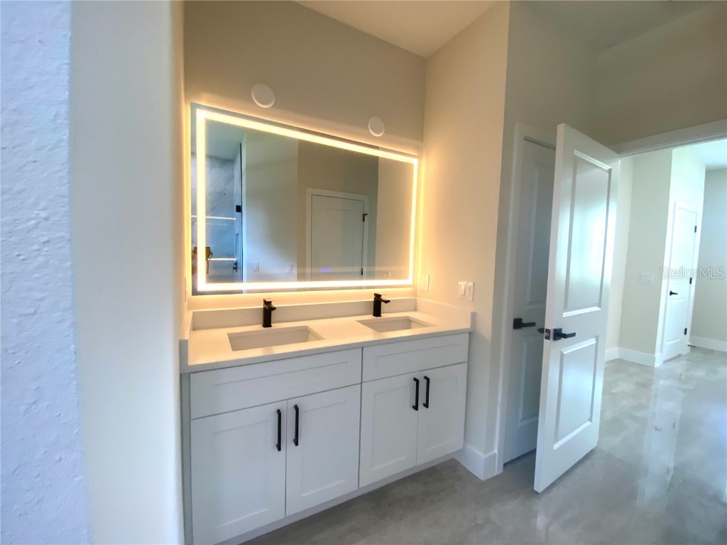 703 Aston-Martin Drive Sebring FL 33872 L4955301 image12