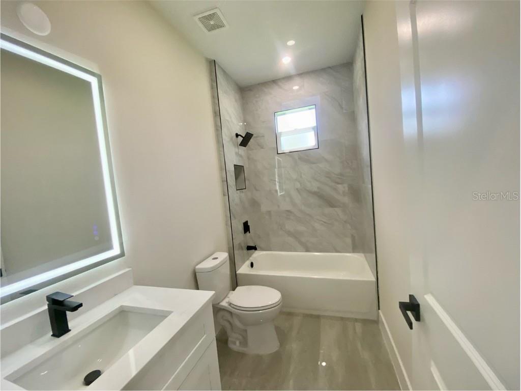 703 Aston-Martin Drive Sebring FL 33872 L4955301 image18