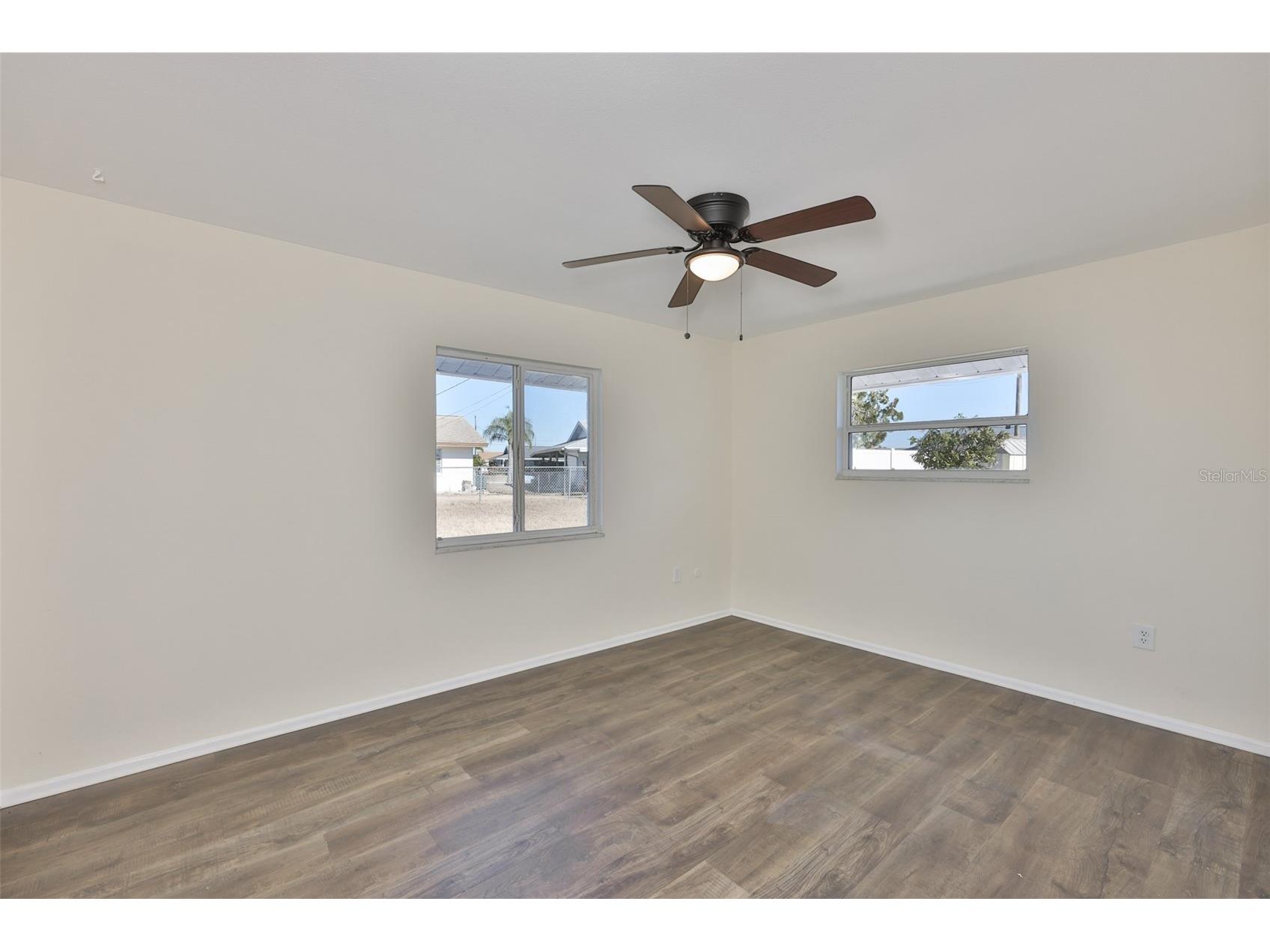 703 Bel Air Avenue Sun City Center FL 33573 TB8480277 image11
