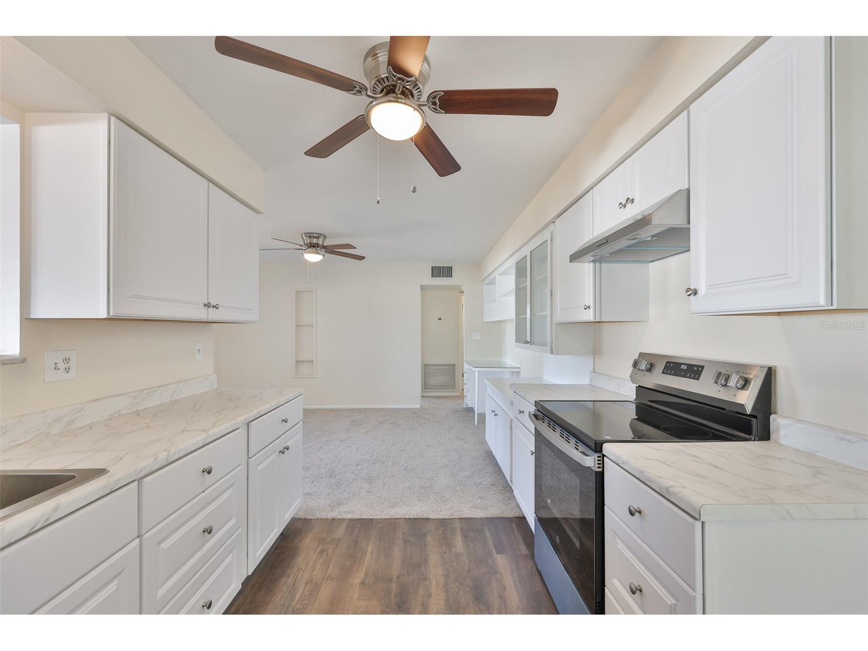 703 Bel Air Avenue Sun City Center FL 33573 TB8480277 image5