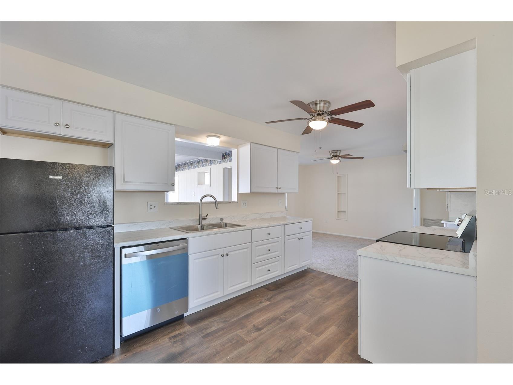 703 Bel Air Avenue Sun City Center FL 33573 TB8480277 image6