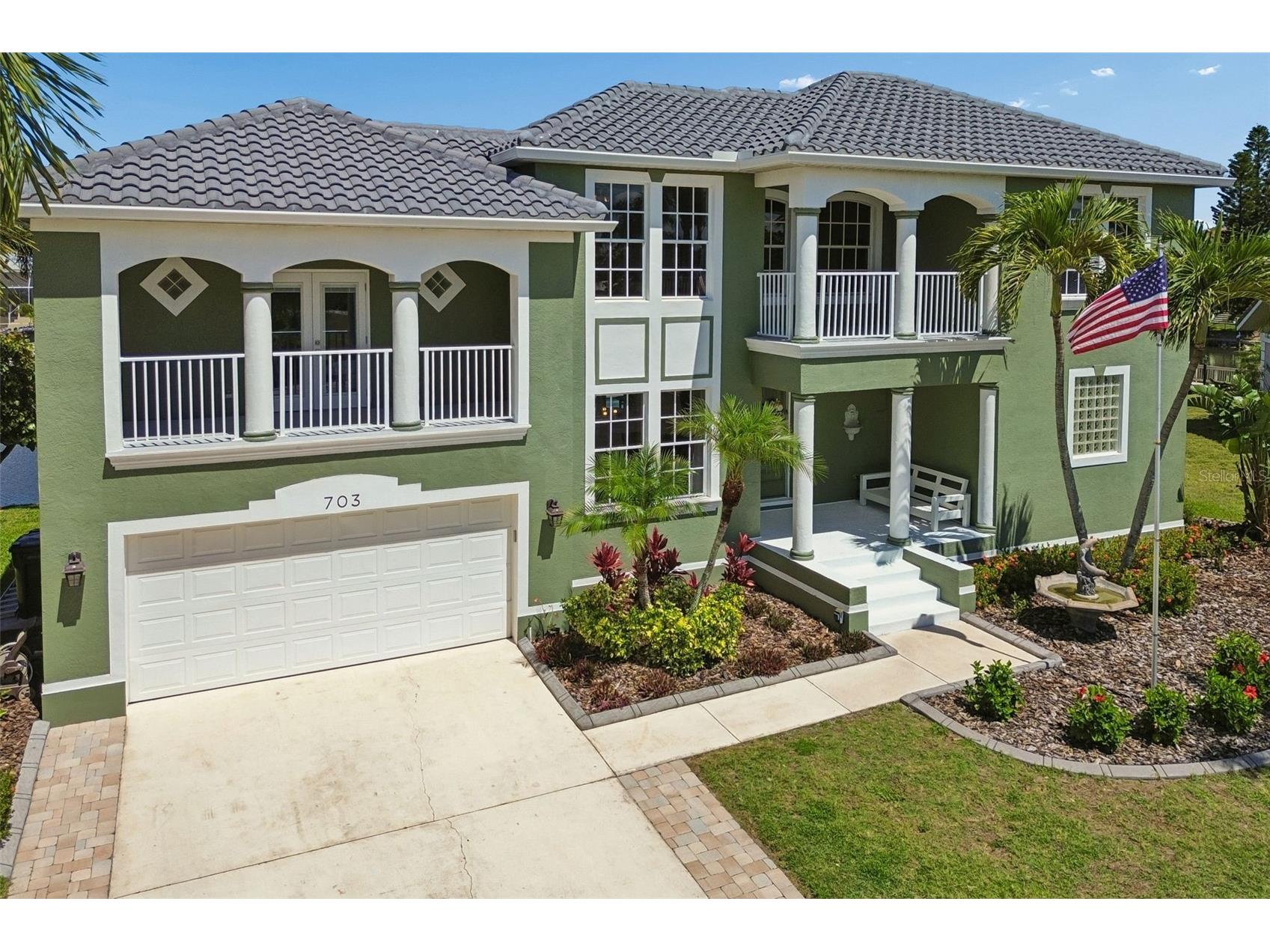 703 Bunker View Drive Apollo Beach FL 33572 TB8502608 image1