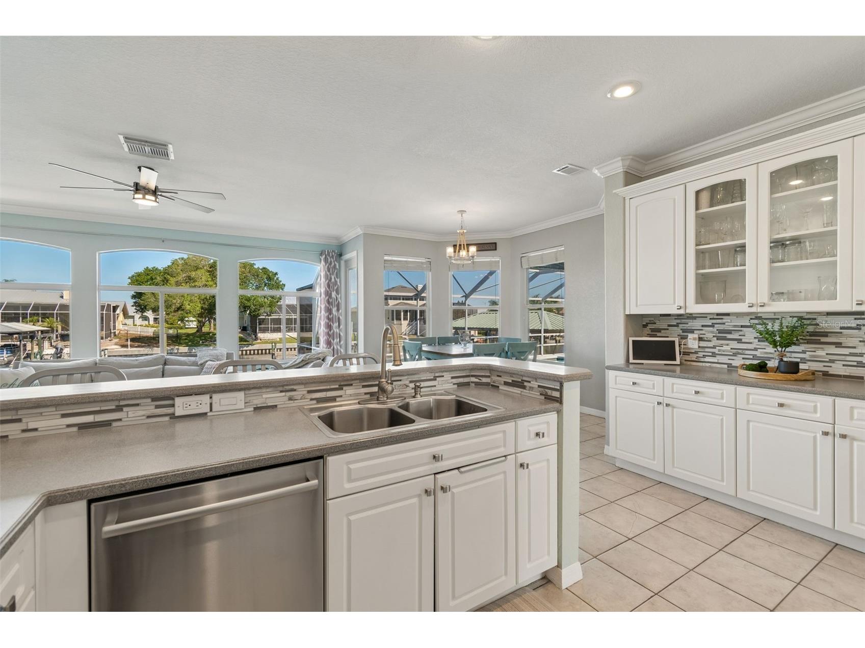 703 Bunker View Drive Apollo Beach FL 33572 TB8502608 image13