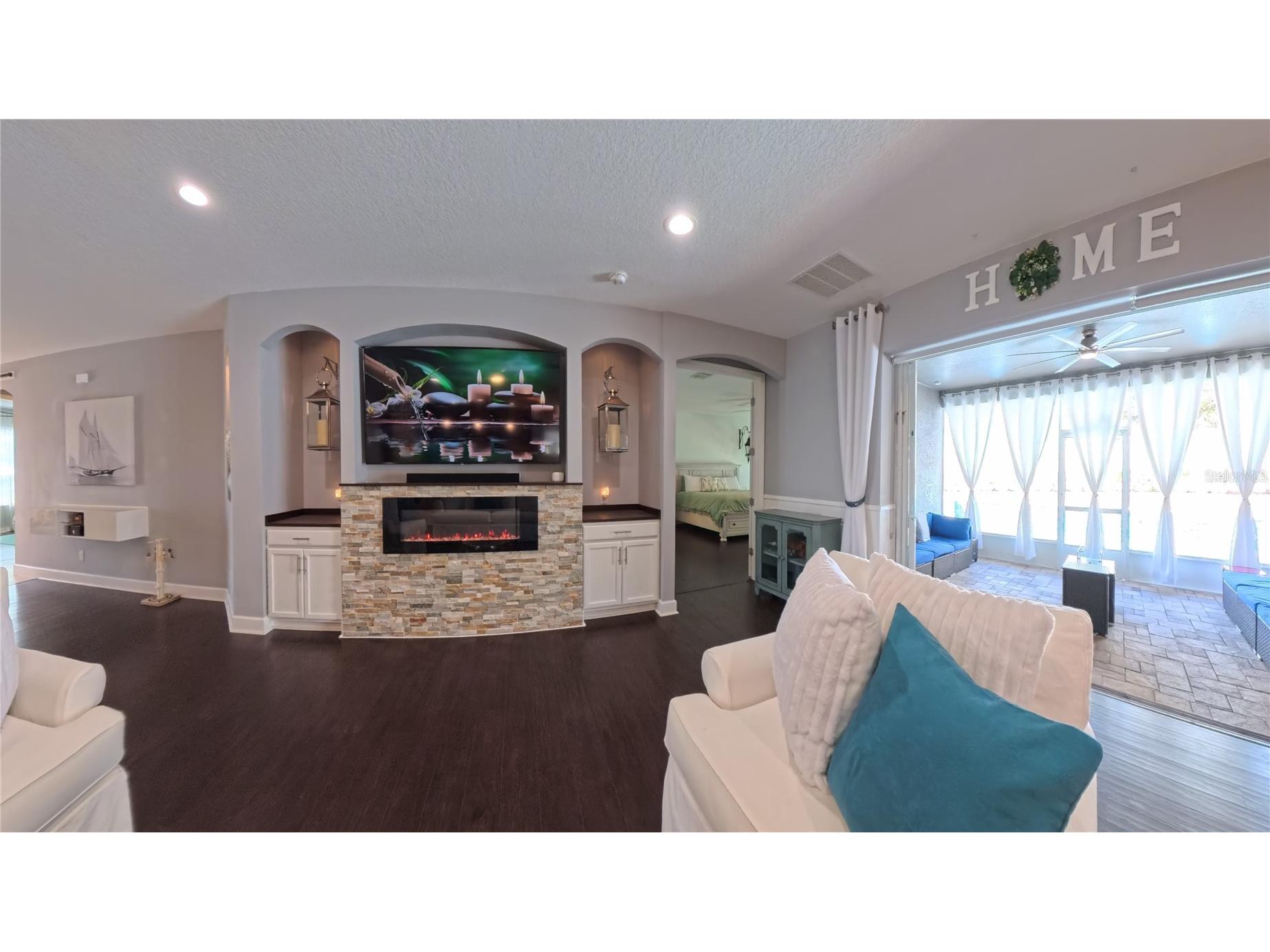 703 Calabria Way Howey In The Hills FL 34737 G5109294 image15
