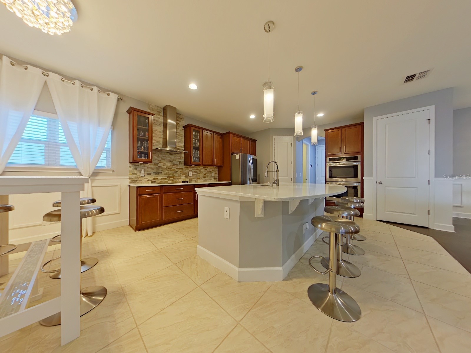 703 Calabria Way Howey In The Hills FL 34737 G5109294 image20